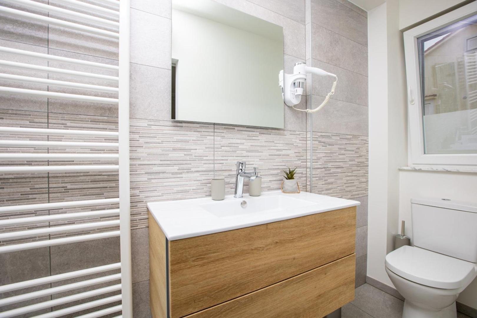 מאלינסקה Apartments Pivas מראה חיצוני תמונה