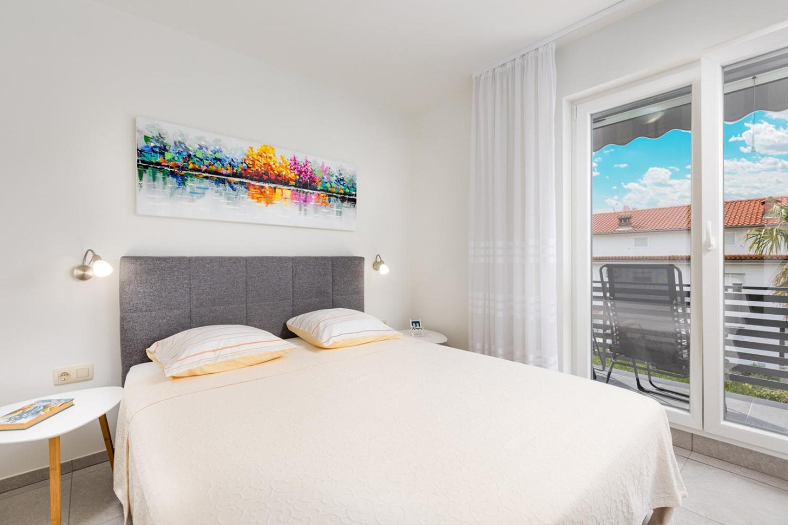 מאלינסקה Apartments Pivas מראה חיצוני תמונה