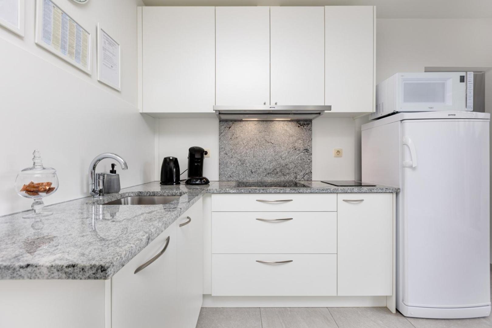 מאלינסקה Apartments Pivas מראה חיצוני תמונה